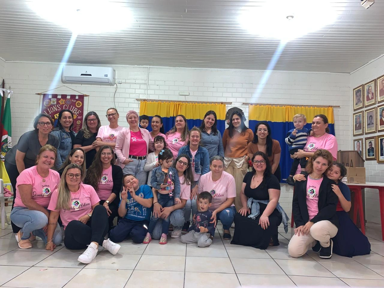 Encontro outubro Rosa prevenção do câncer de mama
